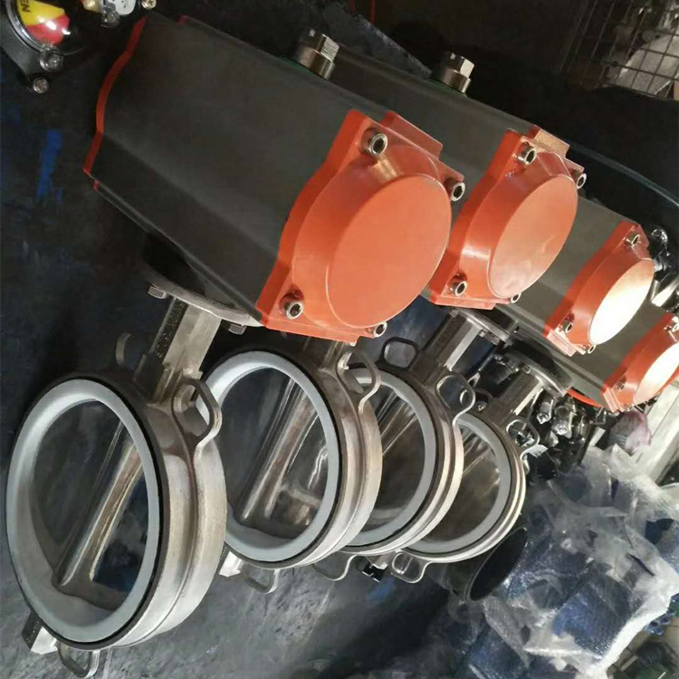 ����ķ����y